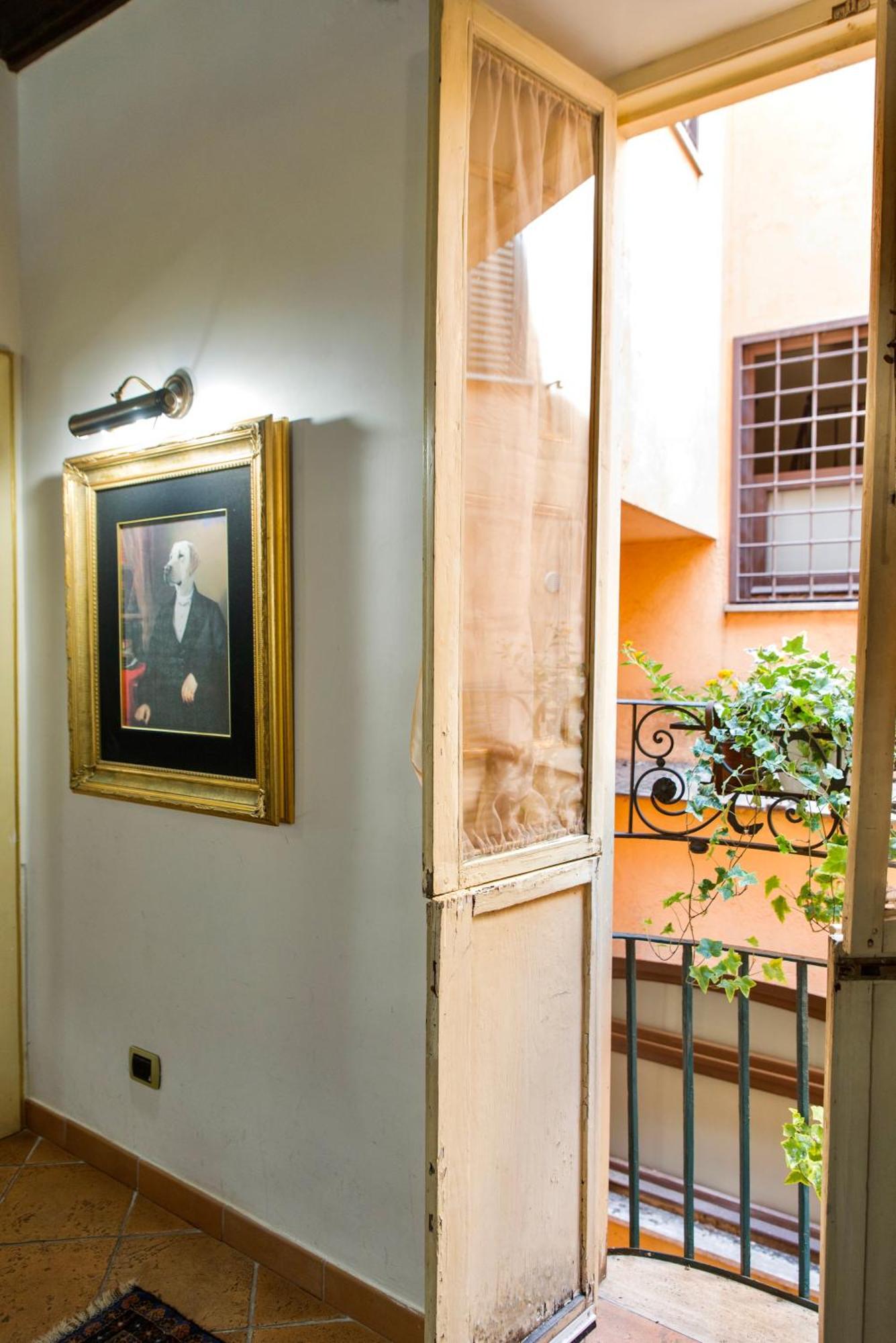 Trevi Fountain Apartment ローマ エクステリア 写真